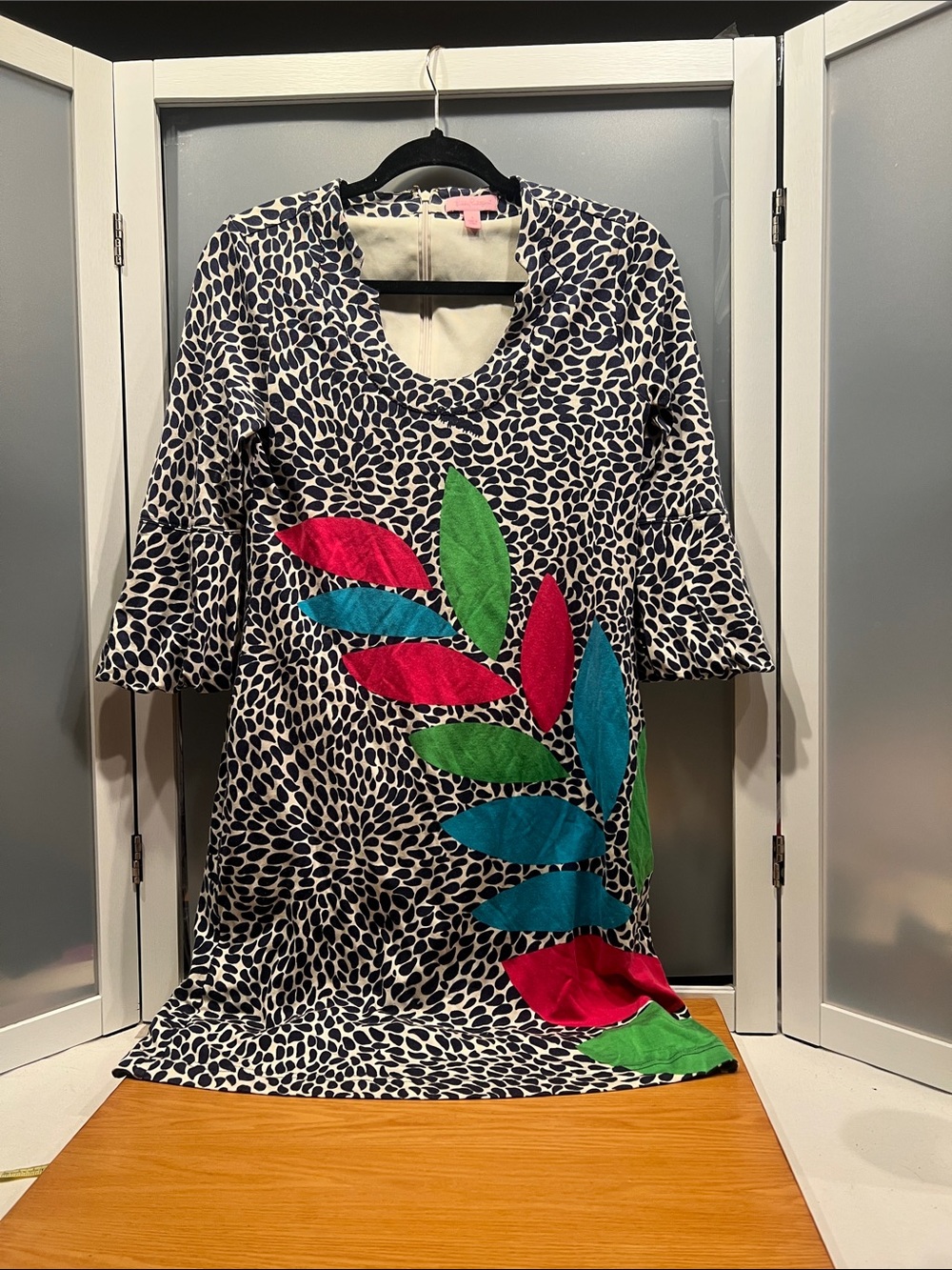 Lilly Pulitzer Angie Shift Dress Caterpillar Navy Blue Leaf Print silk cotton S